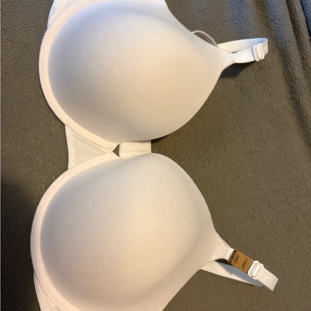 PINK Victoria's Secret White Bra
